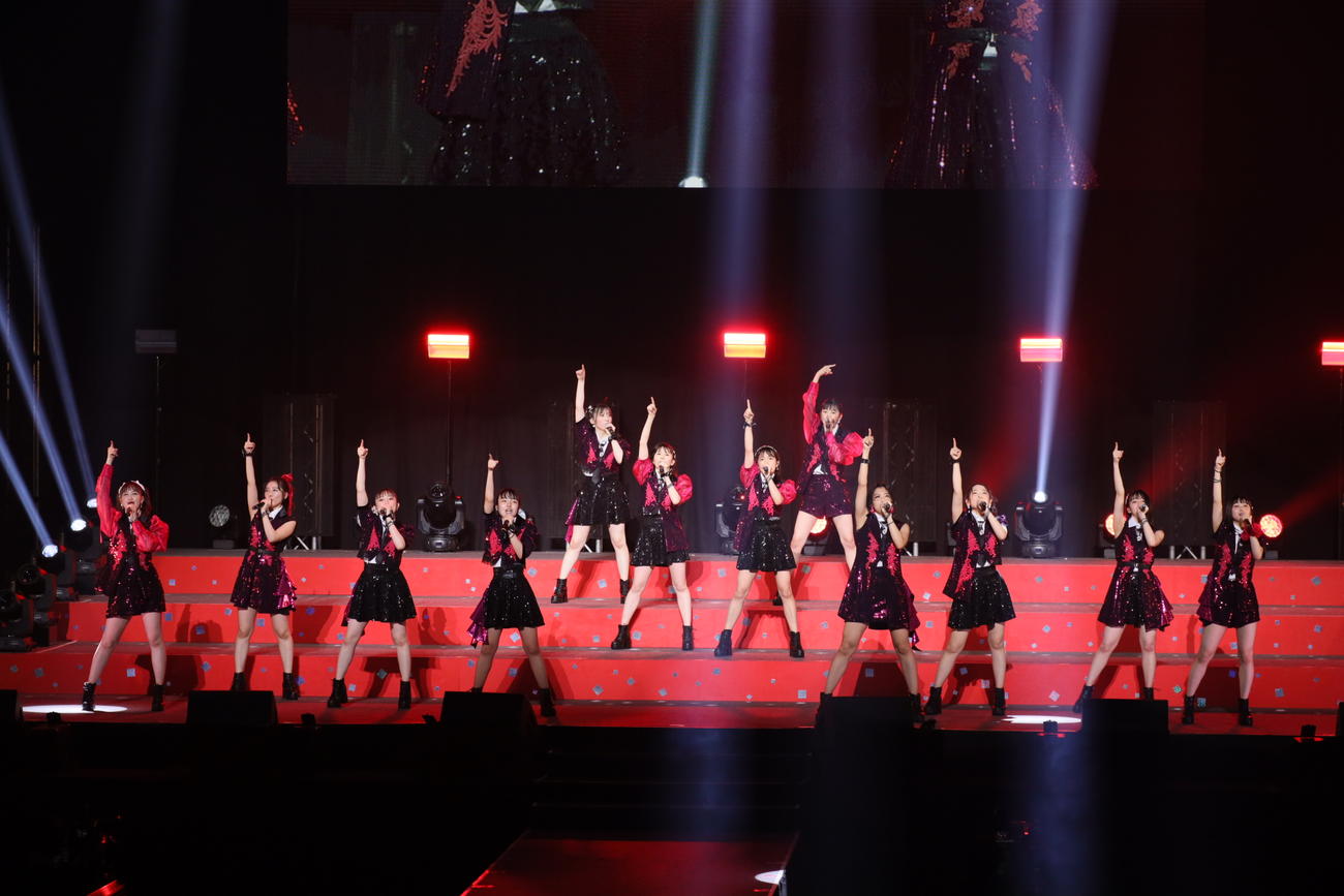コンサート「CONCERT TOUR～PARADE　日本武道館スッペシャル～」を開催したつばきファクトリー