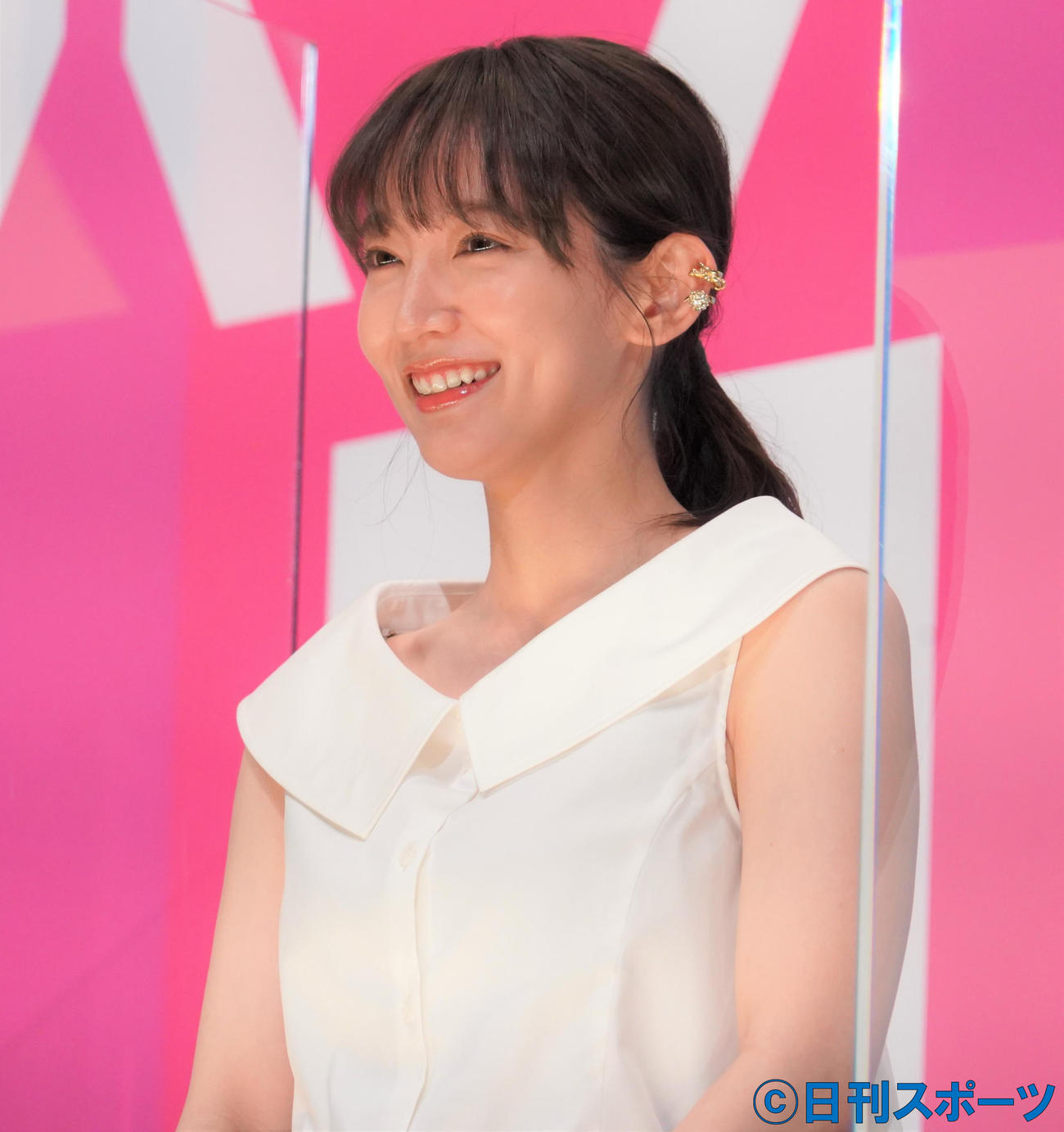映画「ハケンアニメ！」の公開記念舞台あいさつに出席した吉岡里帆（撮影・佐藤成）