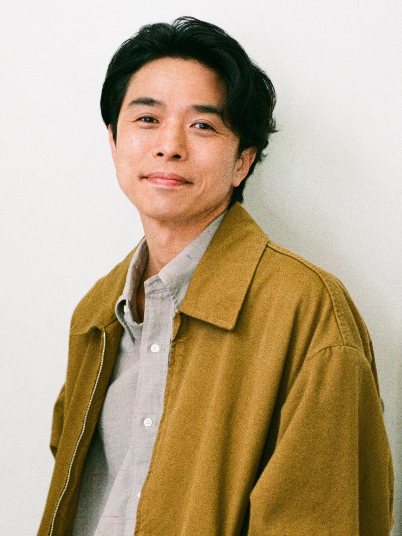 ドラマ「シャイロックの子供たち」に主演する井ノ原快彦
