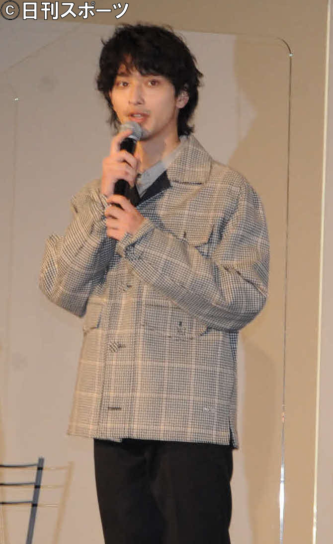 映画「流浪の月」大ヒット御礼舞台あいさつに出席した横浜流星（撮影・松尾幸之介）
