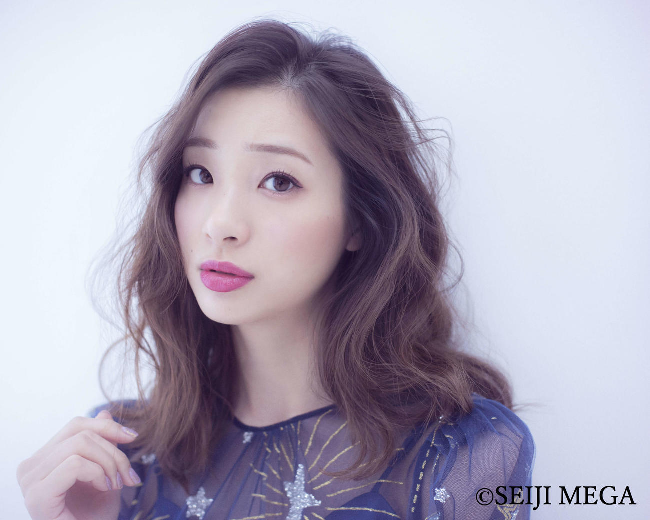 BS松竹東急のドラマ「悪女のすべて」に主演する足立梨花