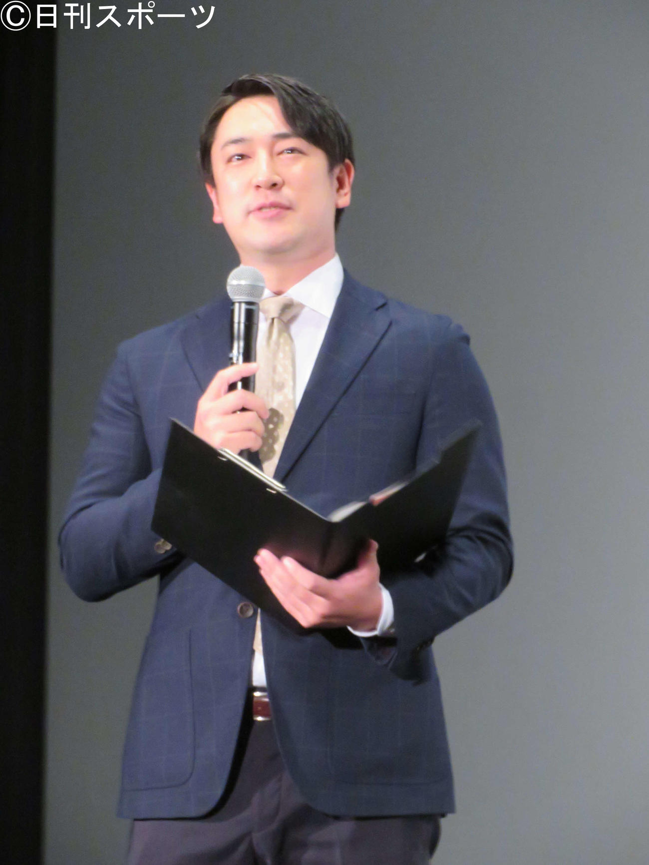 日本テレビの辻岡義堂アナウンサー