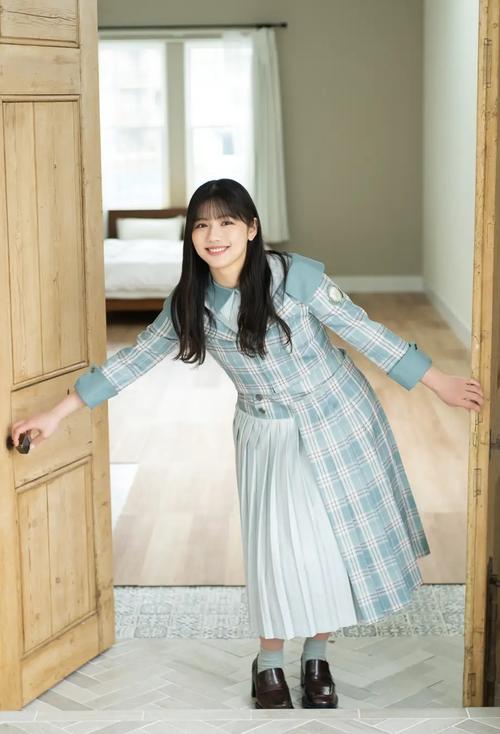 日向坂46渡邉美穂の卒業記念書籍「私が私であるために」の先行カット