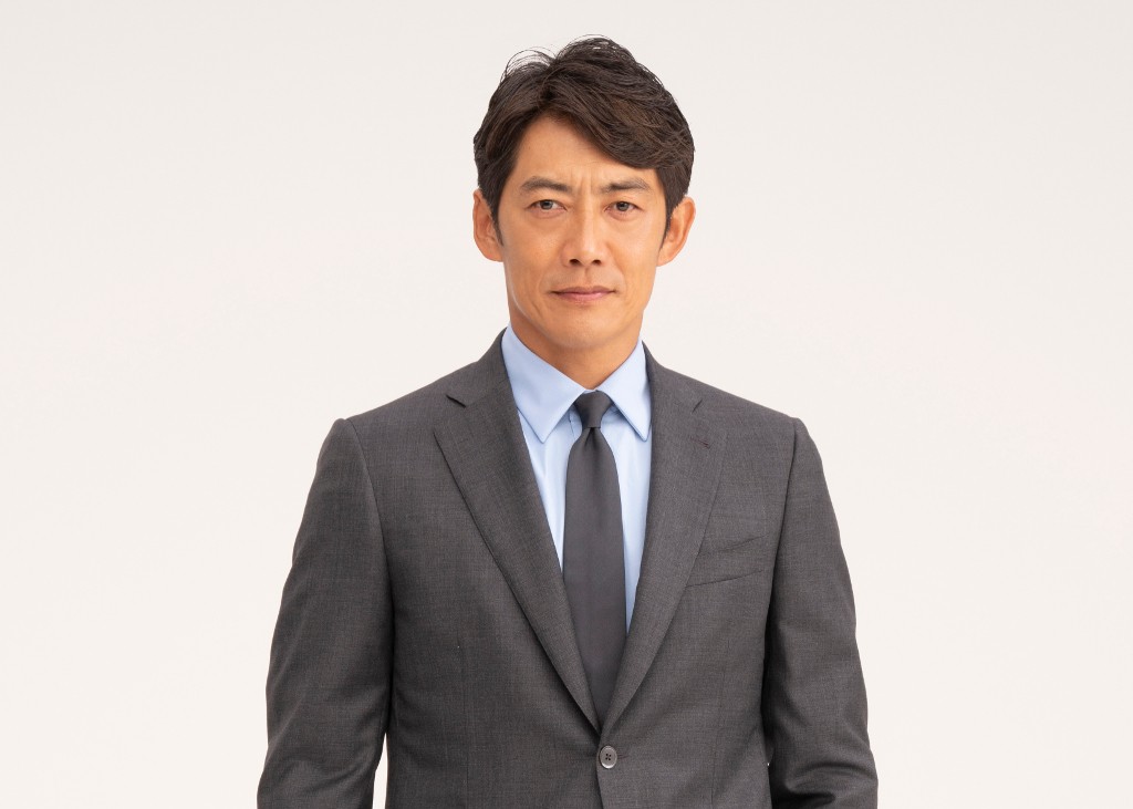 綾野剛が主演を務める7月スタートのTBS系連続ドラマ、日曜劇場「オールドルーキー」に出演する反町隆史（C）TBS
