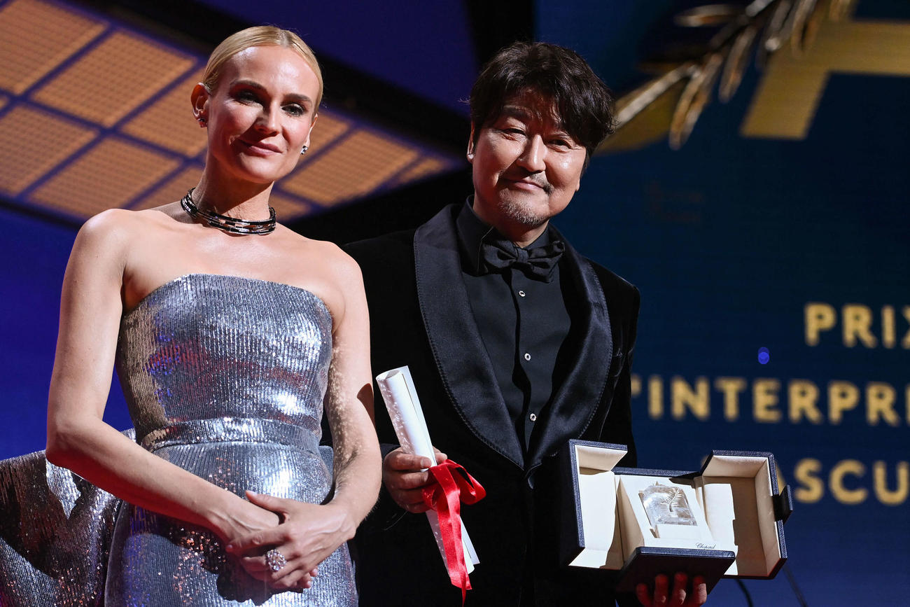 カンヌ映画祭で男優賞を受賞したソン・ガンホ