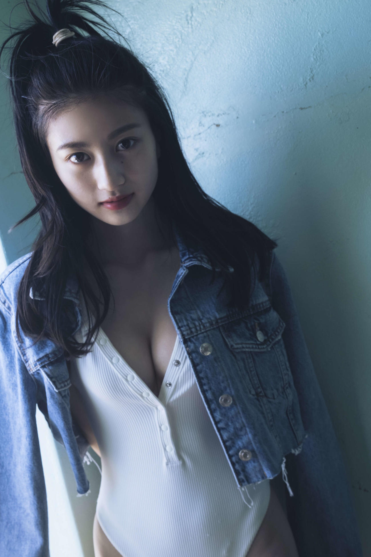 ファースト写真集を発売する吉田あかり（桑島智輝氏撮影）