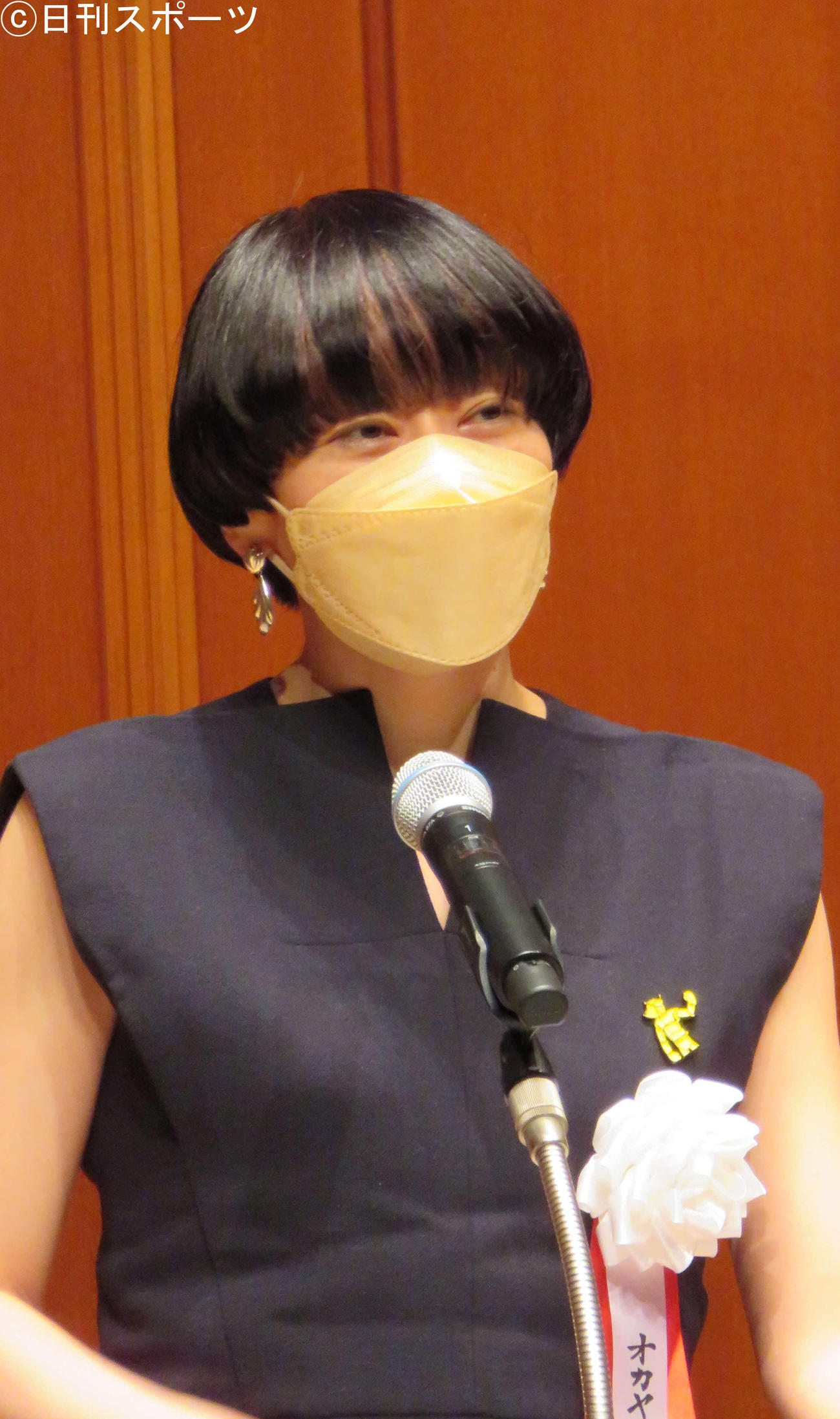 手塚治虫文化賞の短編賞を受賞したオカヤイヅミ氏