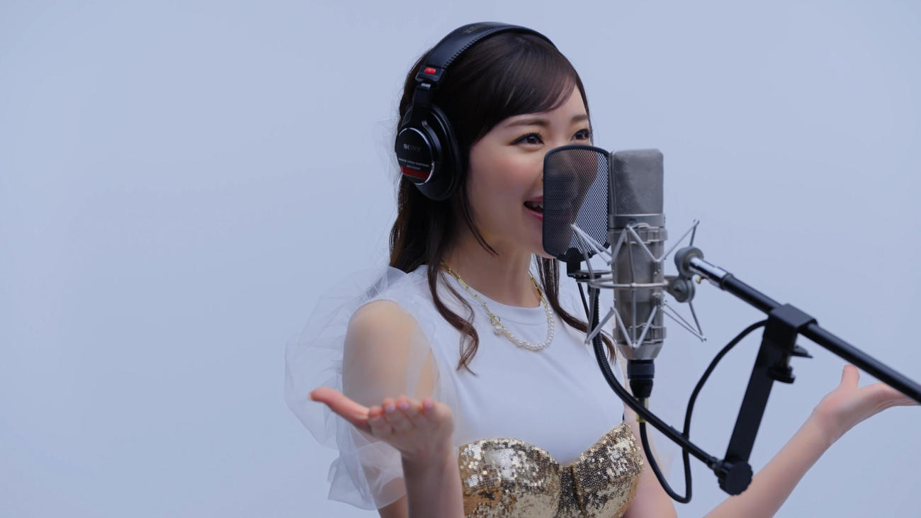YouTube「THE FIRST TAKE」で「GIRI GIRI」を歌うSILENT SIRENすぅ