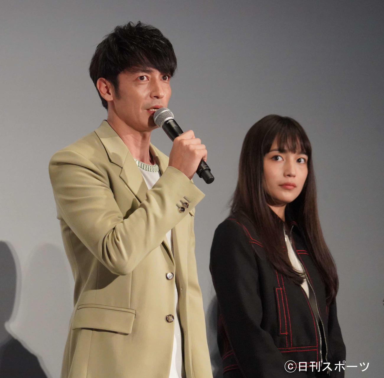 映画「極主夫道　ザ・シネマ」の公開記念舞台あいさつに出席した玉木宏と川口春奈（撮影・佐藤成）