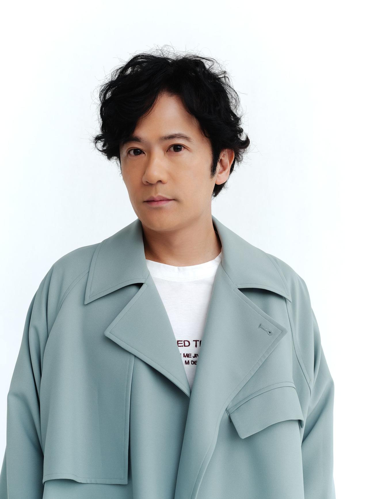 映画「窓辺にて」に主演する稲垣吾郎