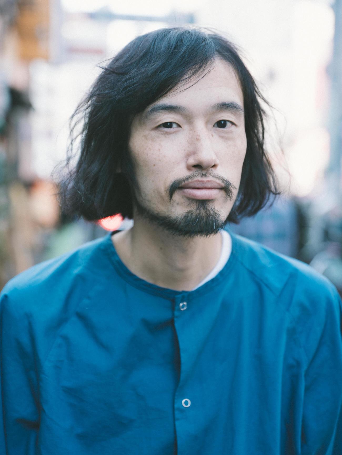 稲垣吾郎主演映画「窓辺にて」のメガホンを取る今泉力哉監督