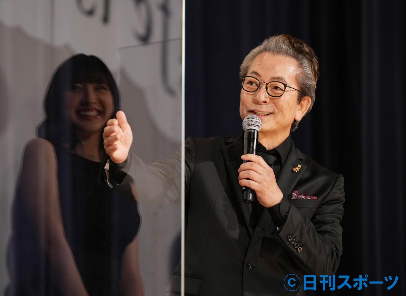 「太陽とボレロ」の公開記念舞台あいさつで撮影のエピソードを話す水谷豊監督（撮影・菅敏）