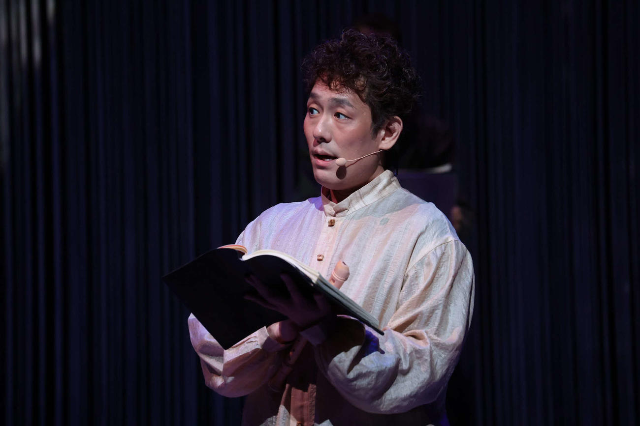 スペクタクルリーディング「バイオーム」の公開通し稽古を行った主演の中村勘九郎
