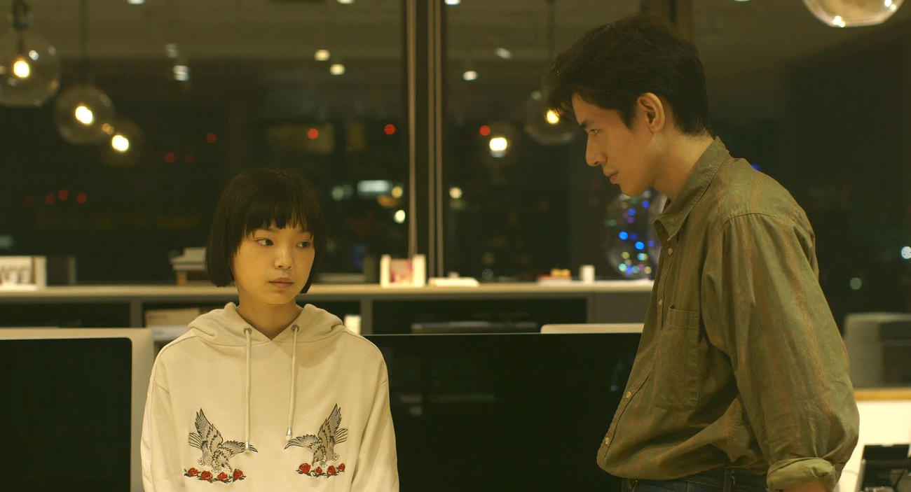 「偶然と想像」の第1話「魔法（よりもっと不確か）」の1シーン（C）2021 NEOPA／Fictive