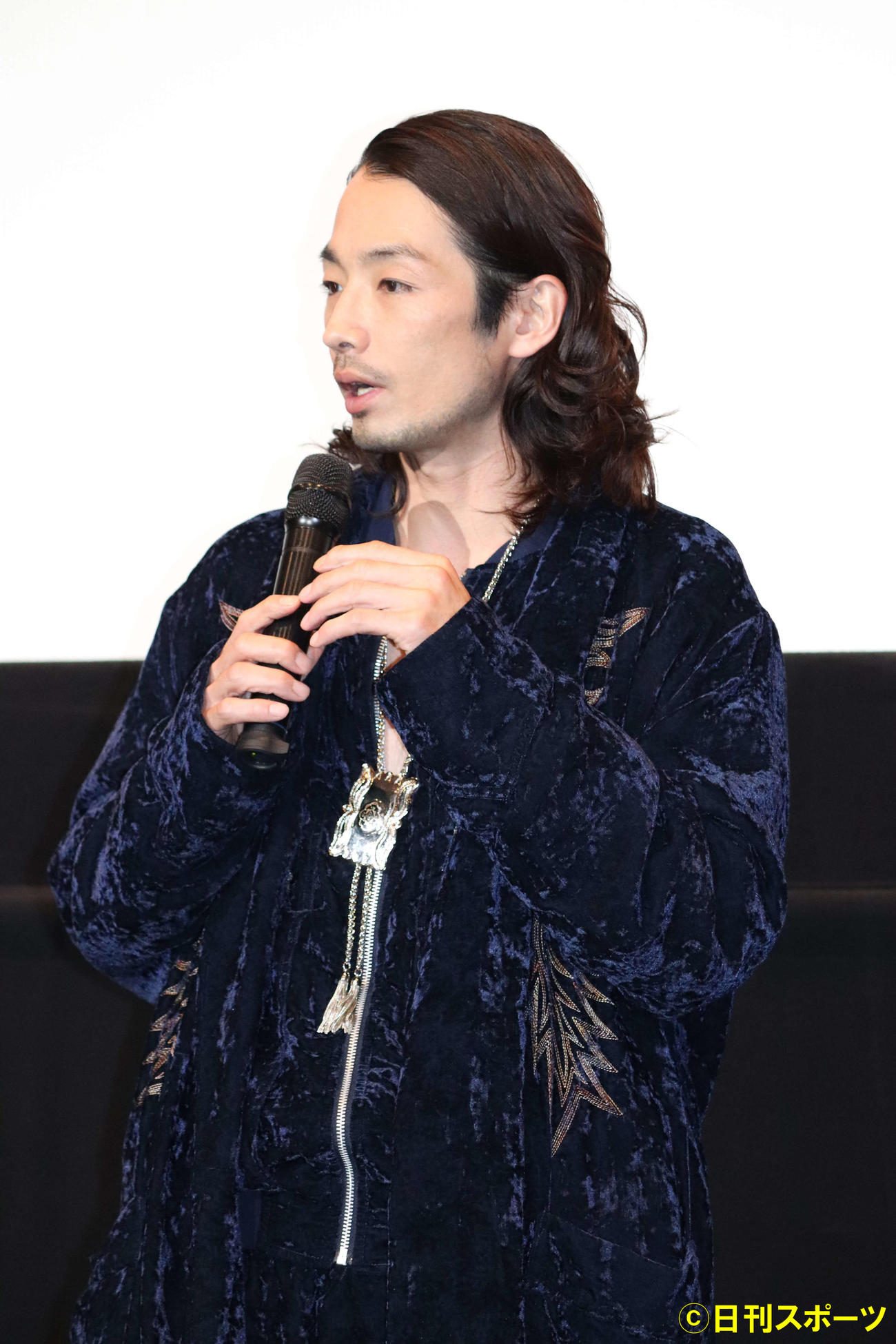 映画「犬王」狂騒御礼！舞台あいさつに出席した森山未來（撮影・加藤理沙）
