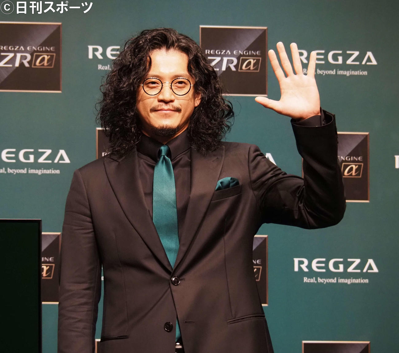 「レグザ新CM発表会」に出席した小栗旬（撮影・遠藤尚子）