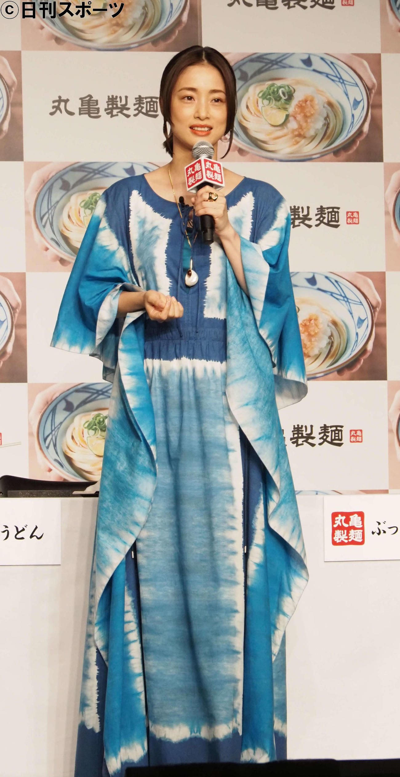 「丸亀製麺　ブランドアンバサダー就任・新CM発表会」に出席した上戸彩（撮影・遠藤尚子）