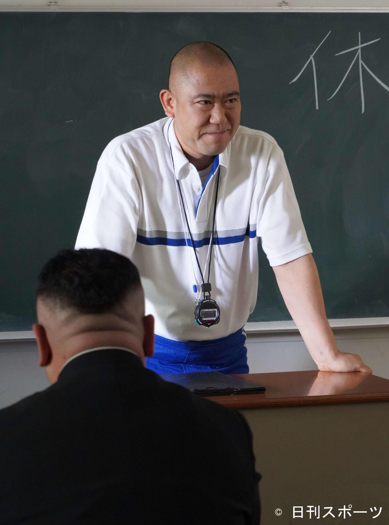 CSチャンネル「映画・チャンネルNECO」の風俗ドラマ「桃色探訪～伝説の風俗～」の「＃6錦糸町編」に出演するお笑いコンビコロコロチキチキペッパーズのナダル（撮影・佐藤成）