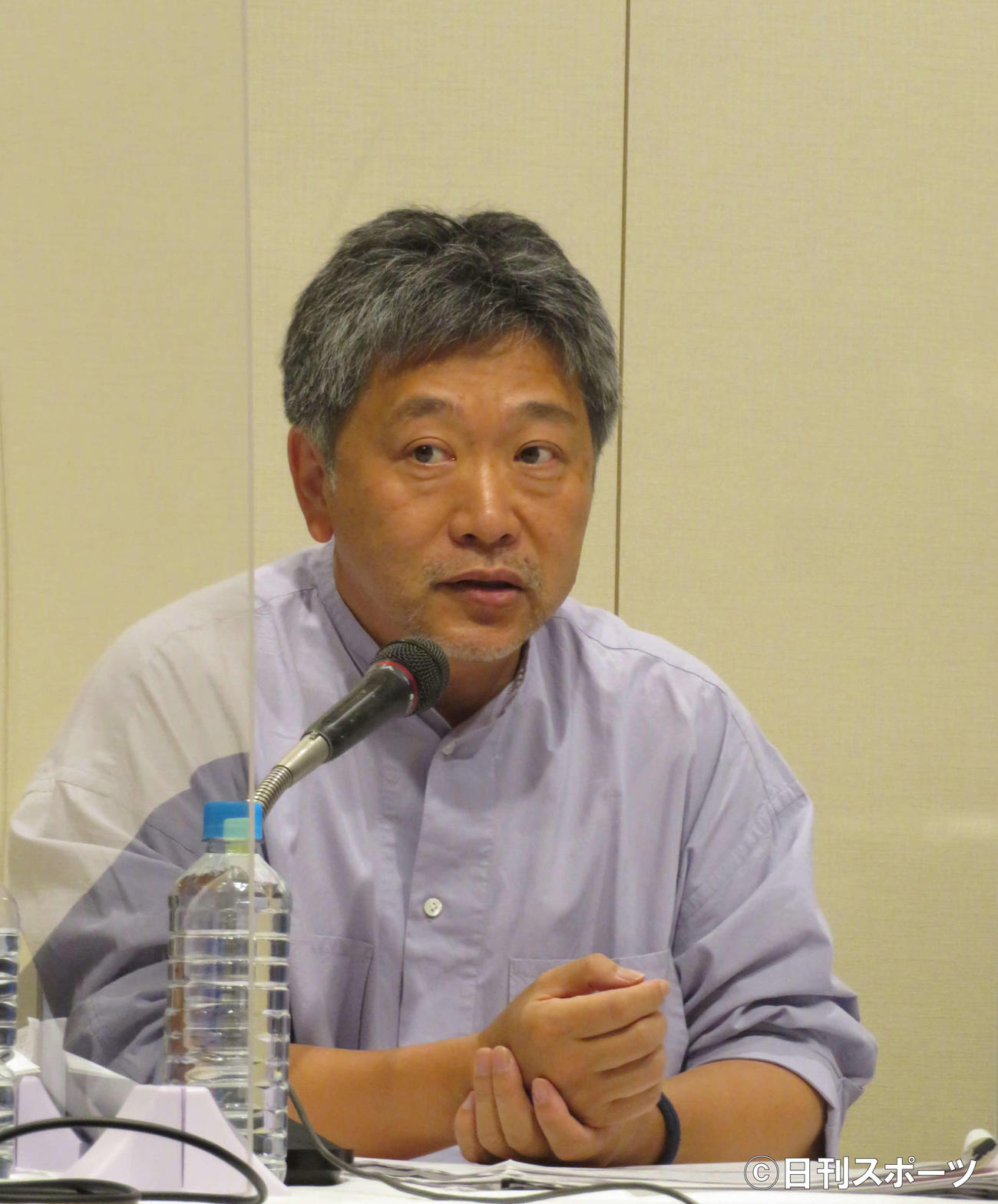 記者会見を開いた日本版CNC設立を求める会の是枝裕和監督（撮影・村上幸将）