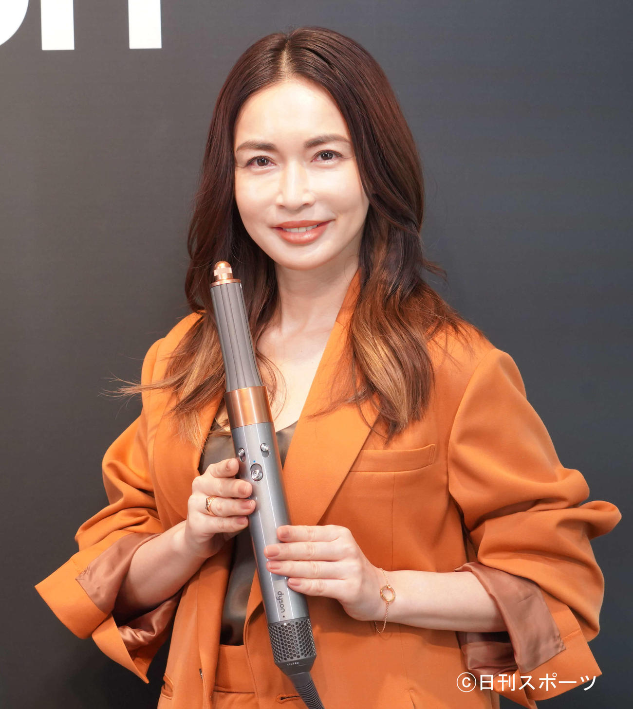ダイソンのポップアップスペースオープン記念イベントに出席した長谷川京子（撮影・佐藤成）