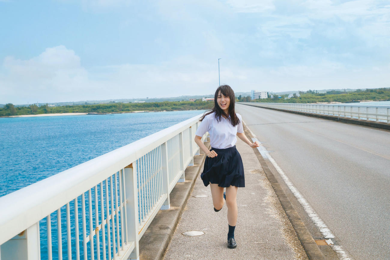 乃木坂46賀喜遥香ファースト写真集「まっさら」のアザーカット