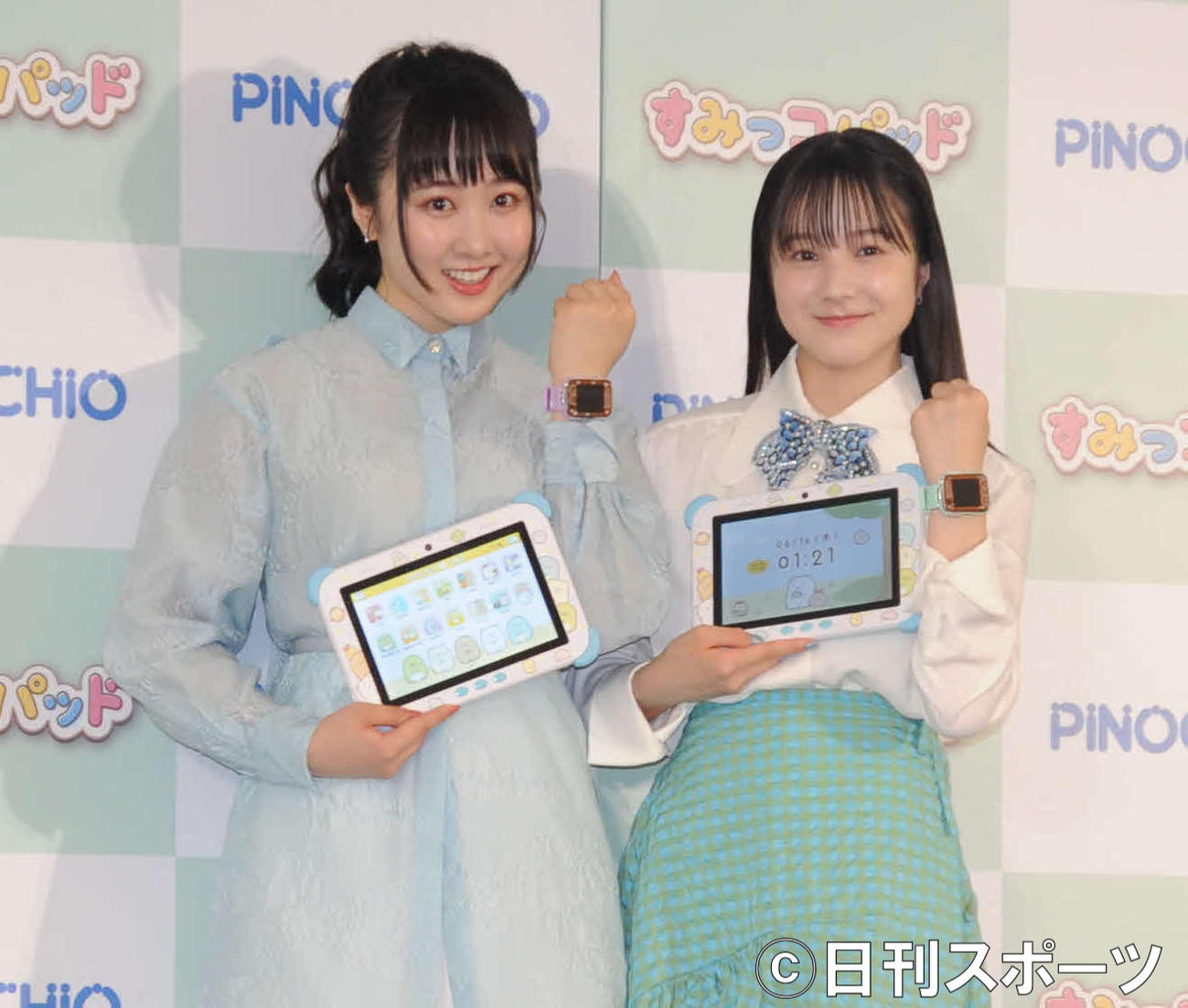 「東京おもちゃショー2022」内で行われた「すみっコパッド新製品発表会」に出席した、本田望結（左）と妹の紗来（撮影・松尾幸之介）