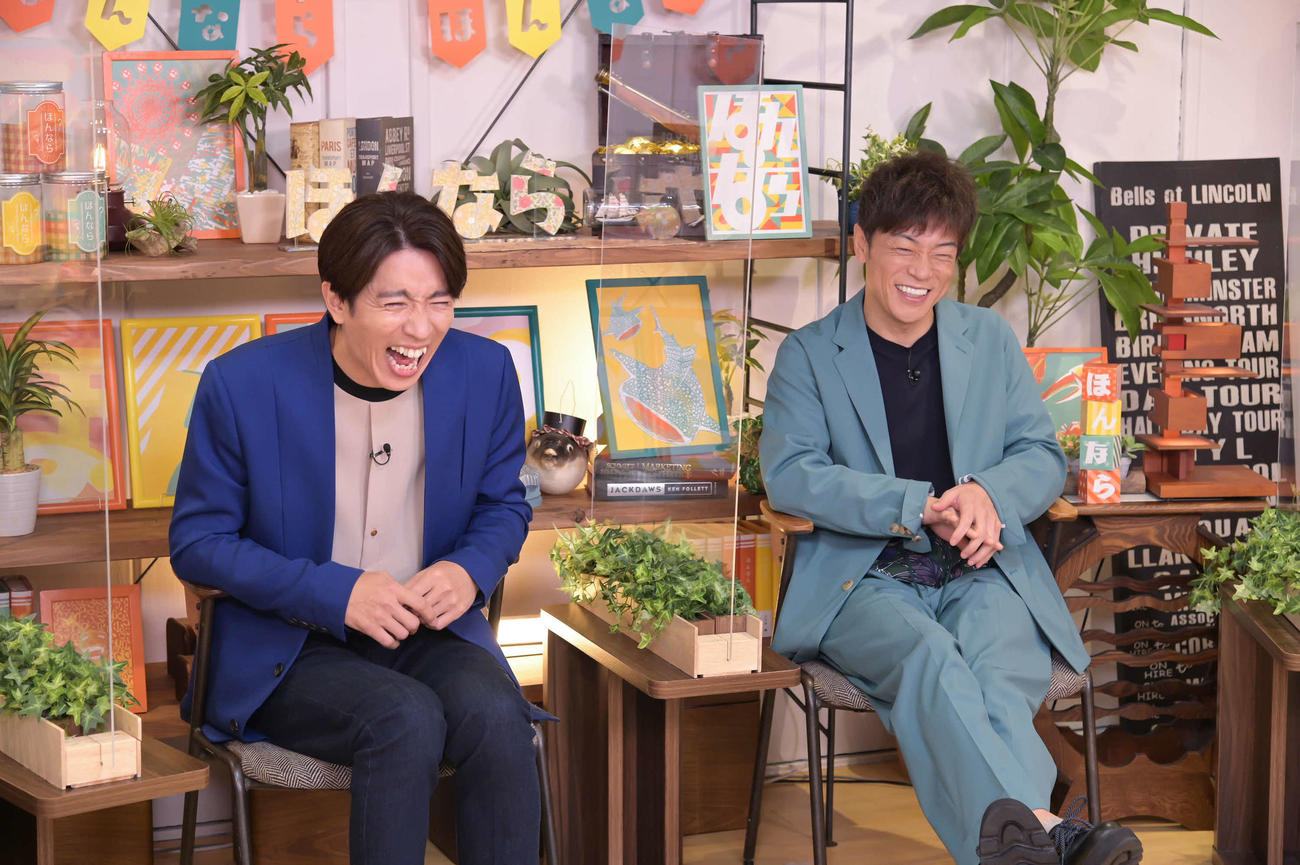 「関西の素朴なギモン徹底調査　ほんなら調べました」の収録に臨んだ村上信五（左）と陣内智則（C）MBS