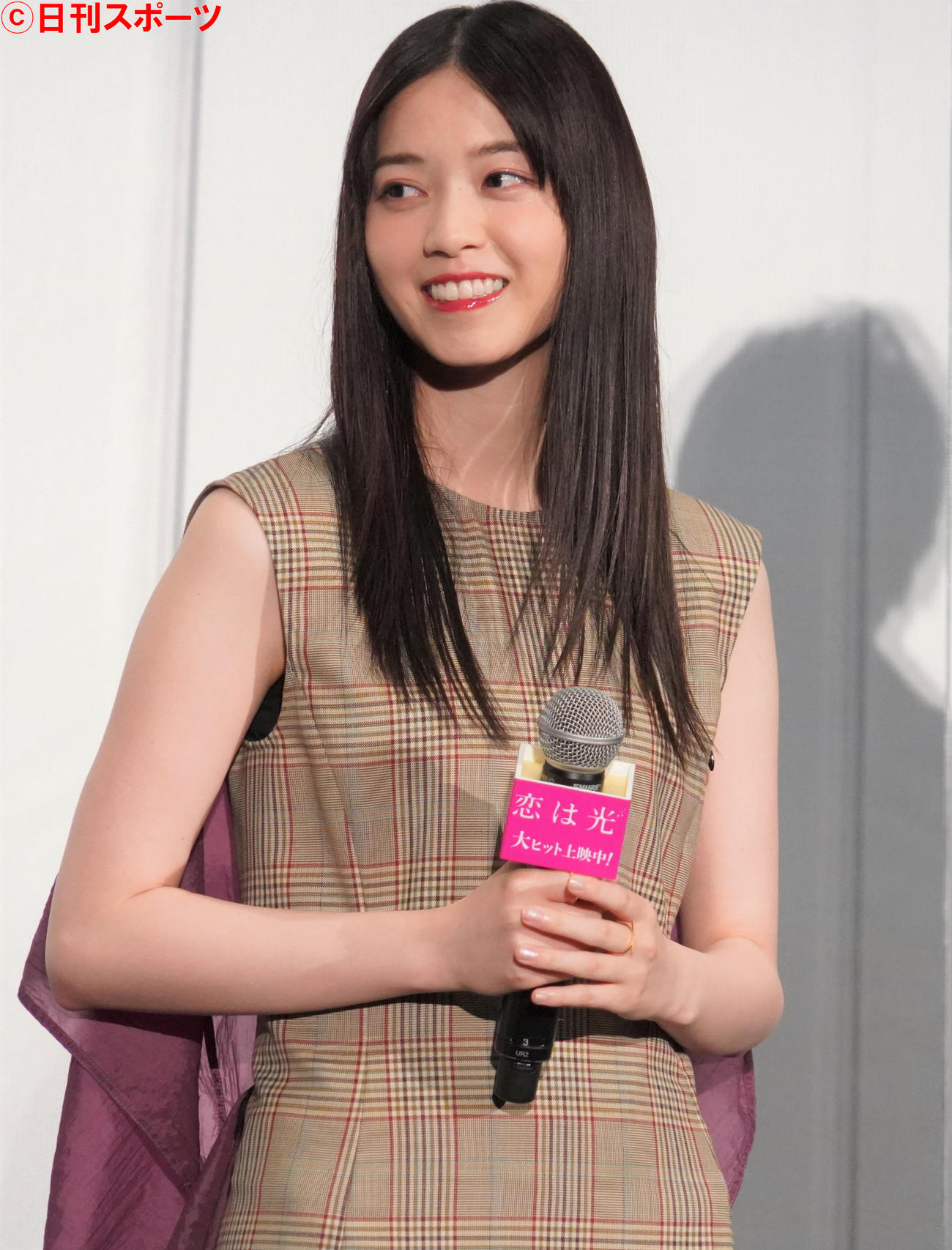 映画「恋は光」公開記念舞台あいさつに出席した西野七瀬（撮影・佐藤成）