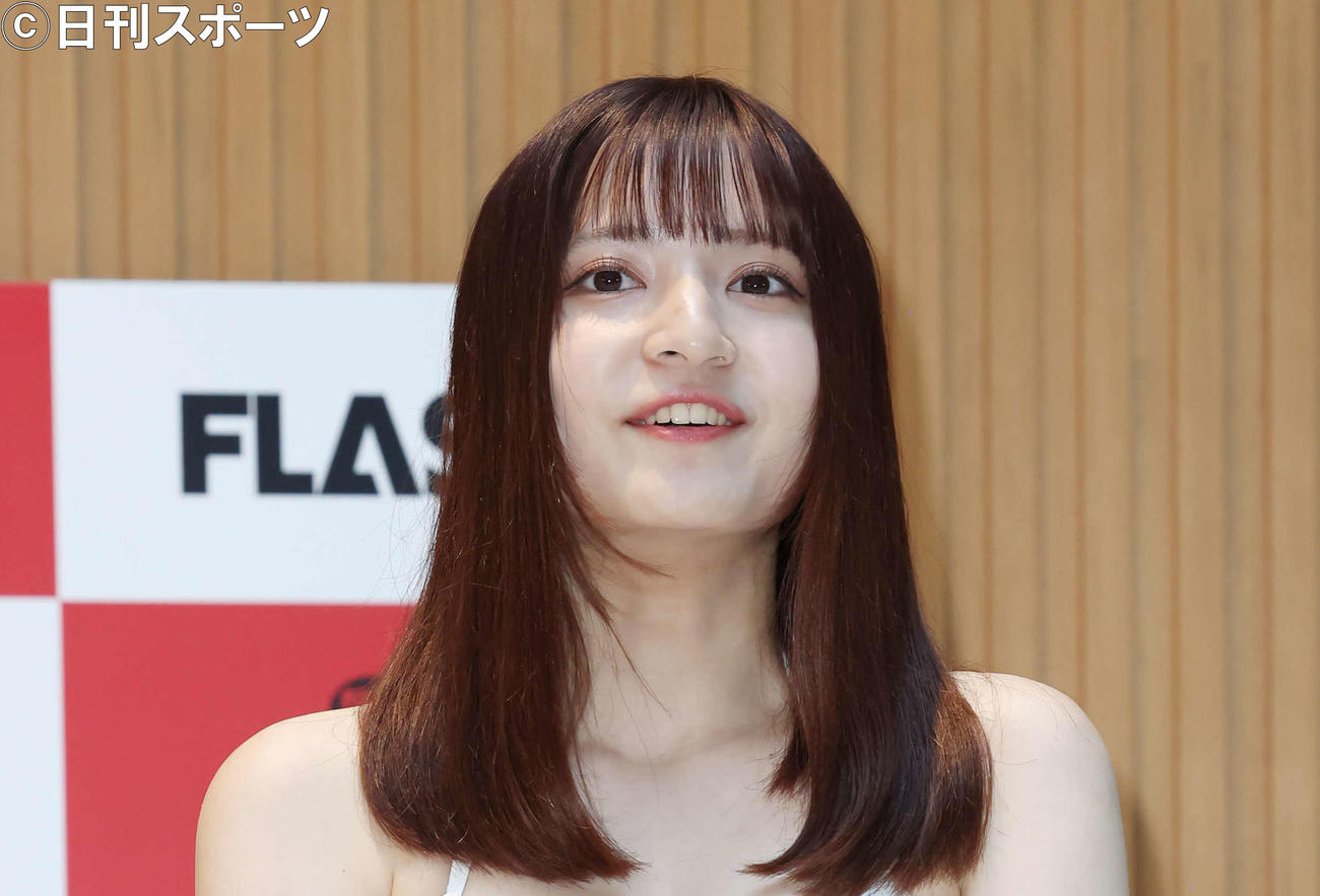 自己PRする都丸亜華梨（撮影・丹羽敏通）