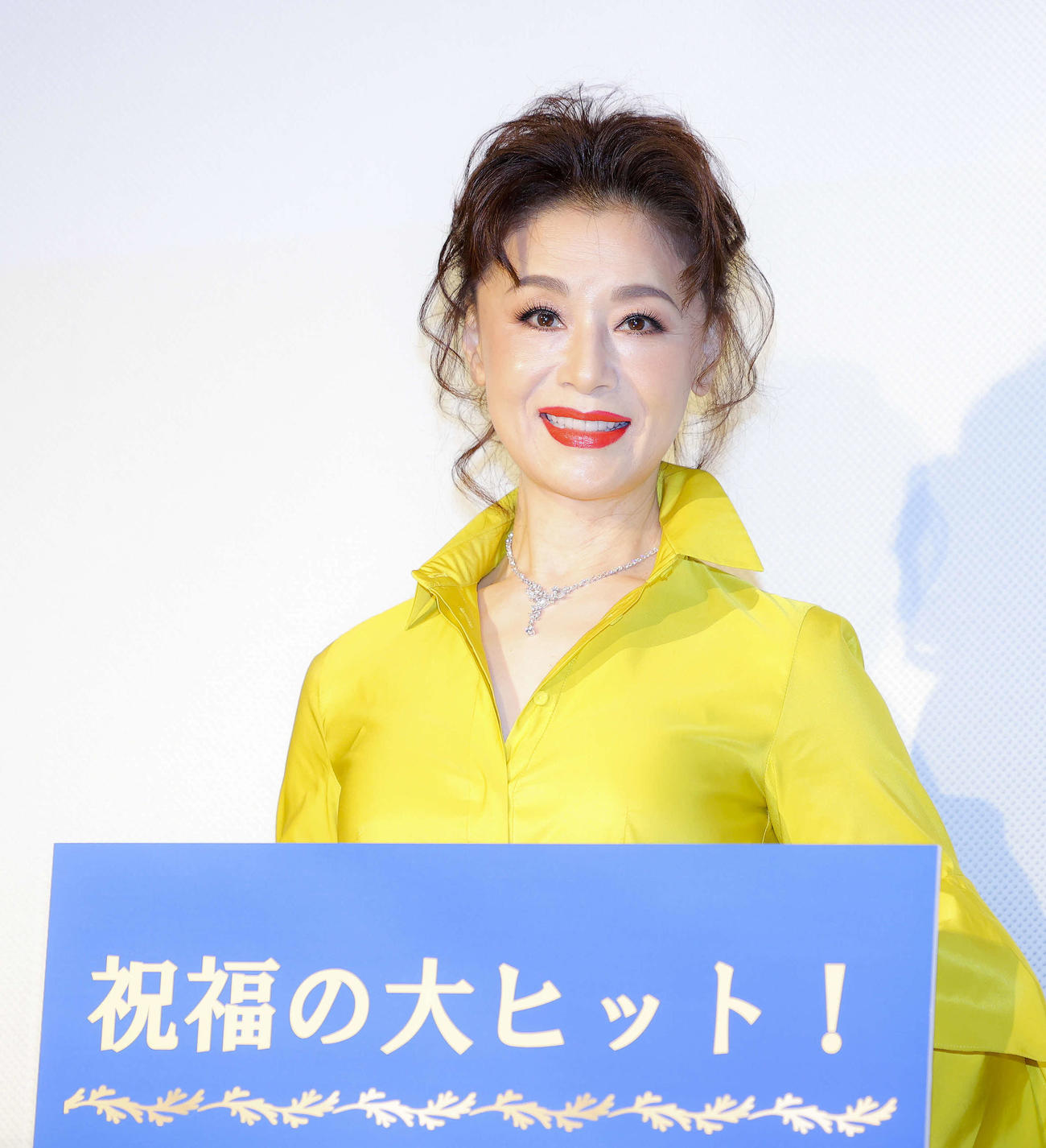 長編ドキュメンタリー映画「エリザベス　女王陛下の微笑み」のイベントに臨む大地真央（撮影・河田真司）