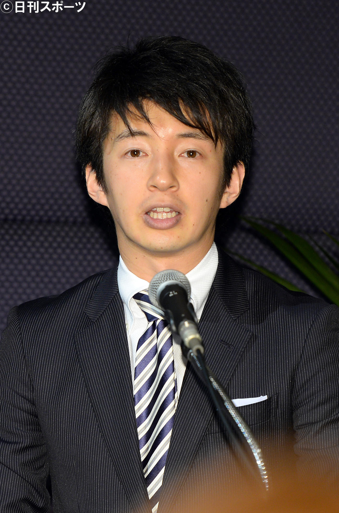 TBSアナウンサーの杉山真也（2013年7月）