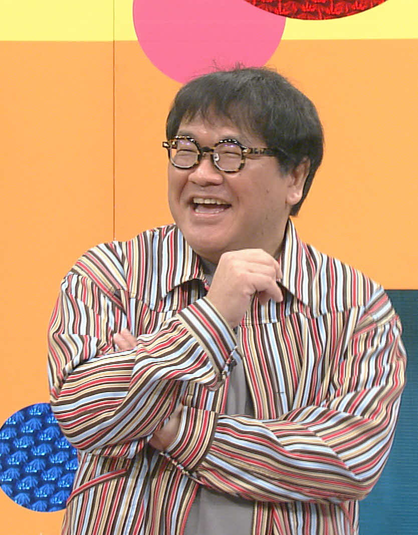 千葉テレビ「白黒アンジャッシュ」に出演したカンニング竹山（C）チバテレ