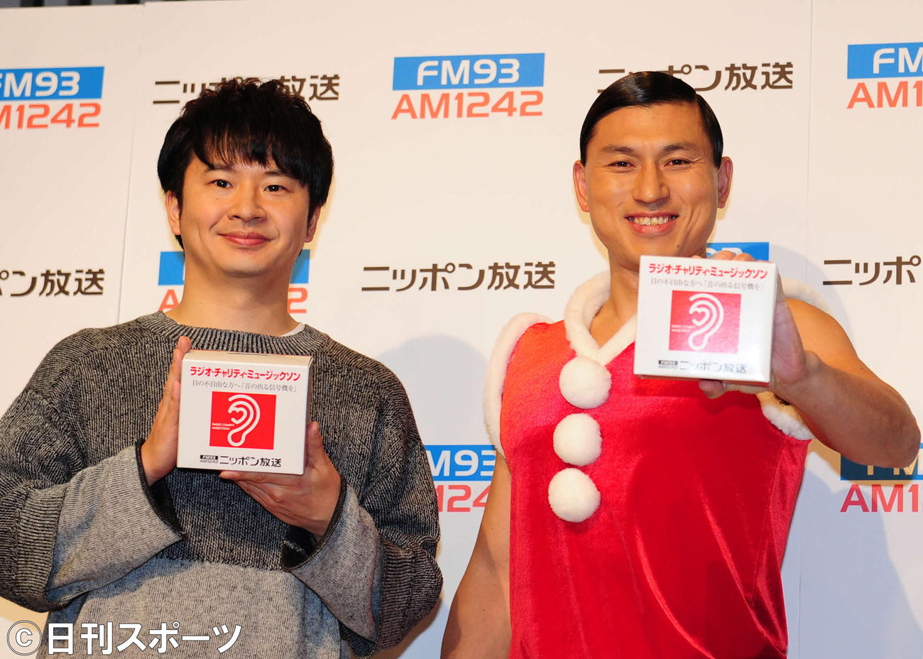 オードリーの若林正恭（左）と春日俊彰（2017年12月撮影）