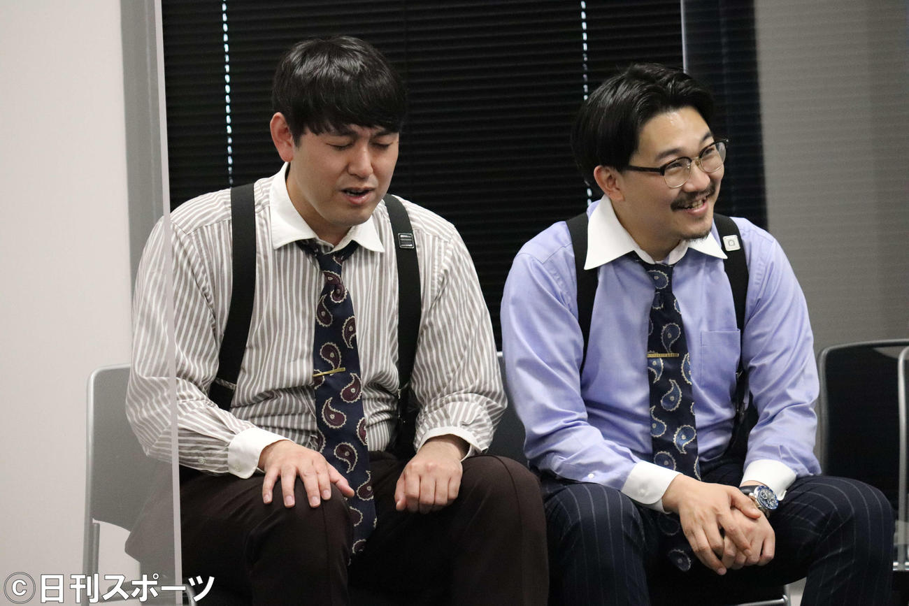 「目指せ！今年の学園祭　出演回数No．1」オンライン発表会に出席した、お笑いコンビ、オズワルド（撮影・加藤理沙）