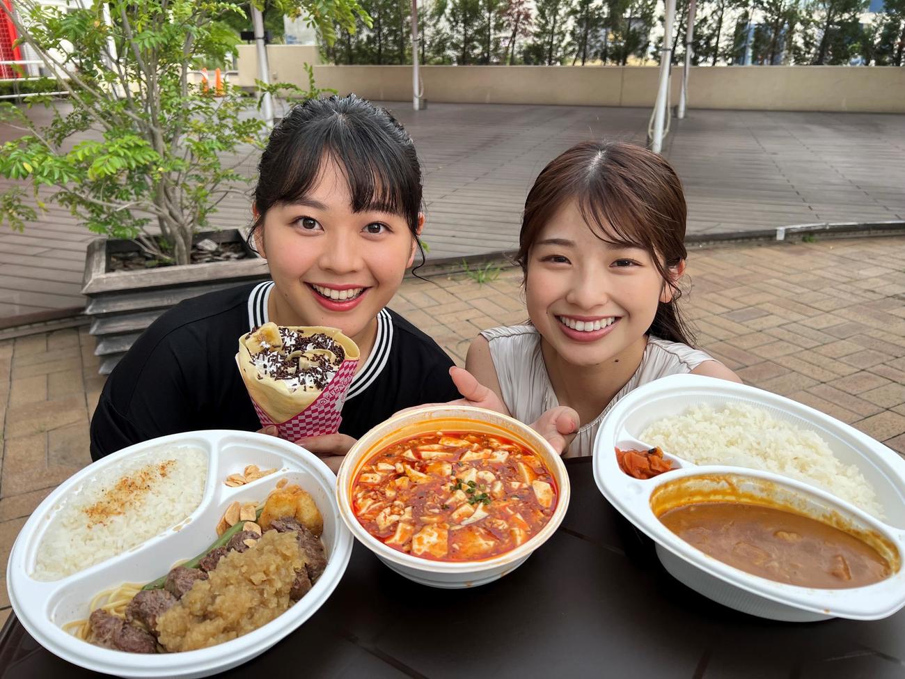 左から谷元星奈アナウンサー、舘山聖奈アナウンサー（カンテレ提供）