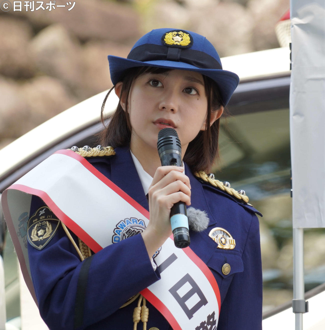 小田原警察署で、一日警察署長を務めたTBS若林有子アナウンサー（撮影・佐藤成）