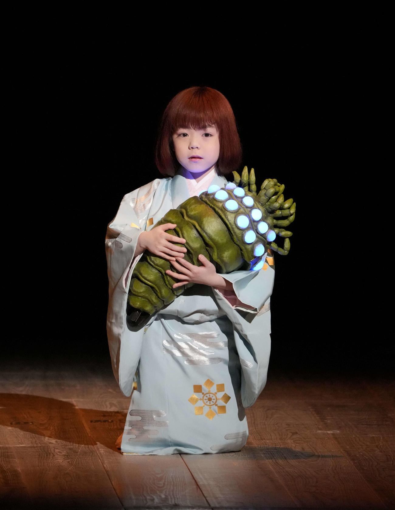 「風の谷のナウシカ　上の巻－白き魔女の戦記－」で初めて舞台に出演した寺嶋知世ちゃん（C）松竹
