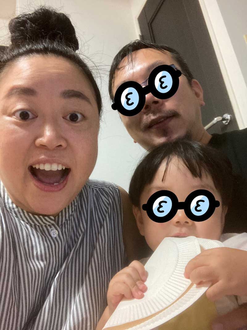 ニッチェ江上敬子（左）が公開した家族3ショット（ニッチェ江上敬子ブログ「おいしいはなし」より）