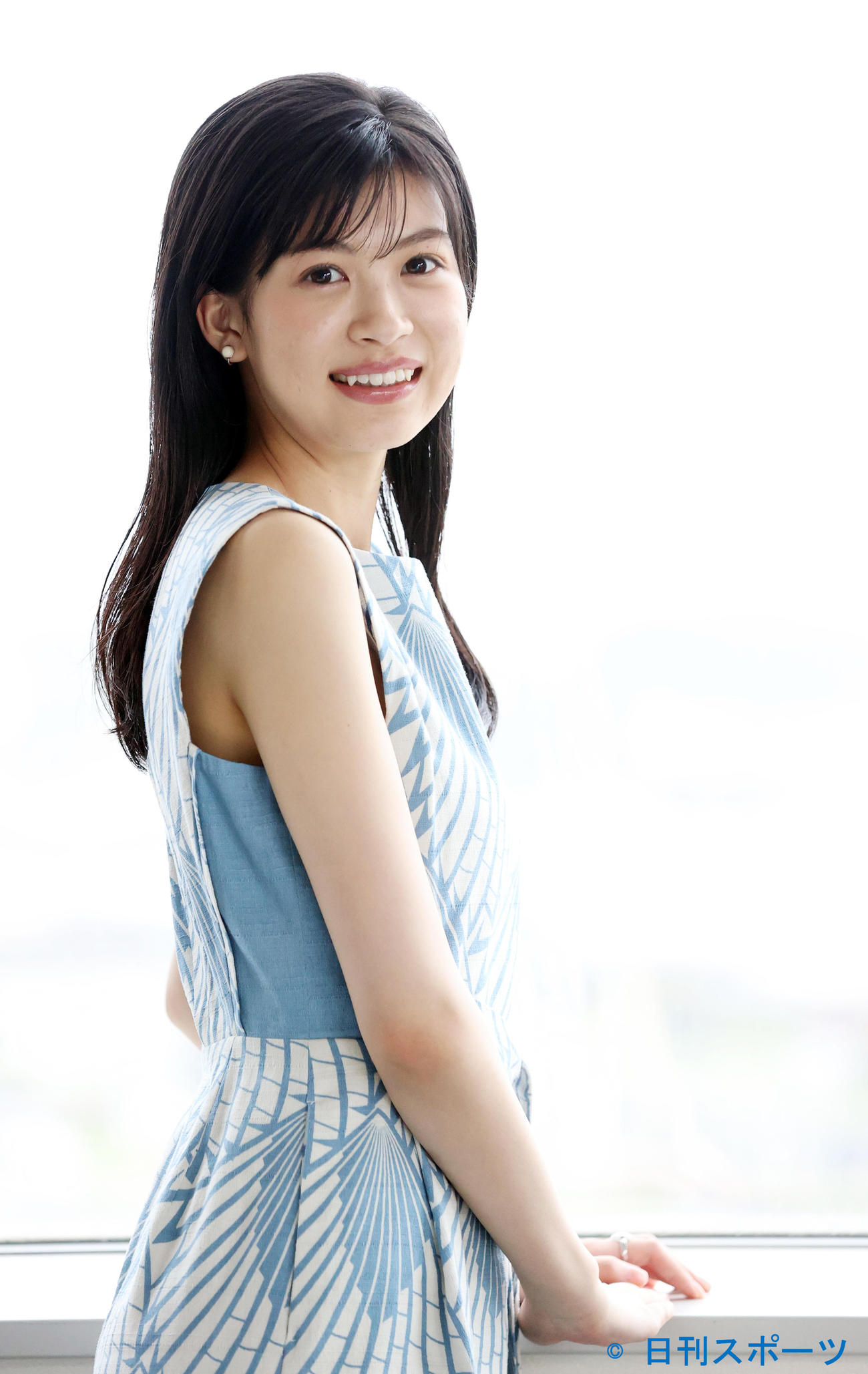 連続ドラマ初主演を務める中田青渚は、透明感るあふれる笑顔を見せる（撮影・浅見桂子）