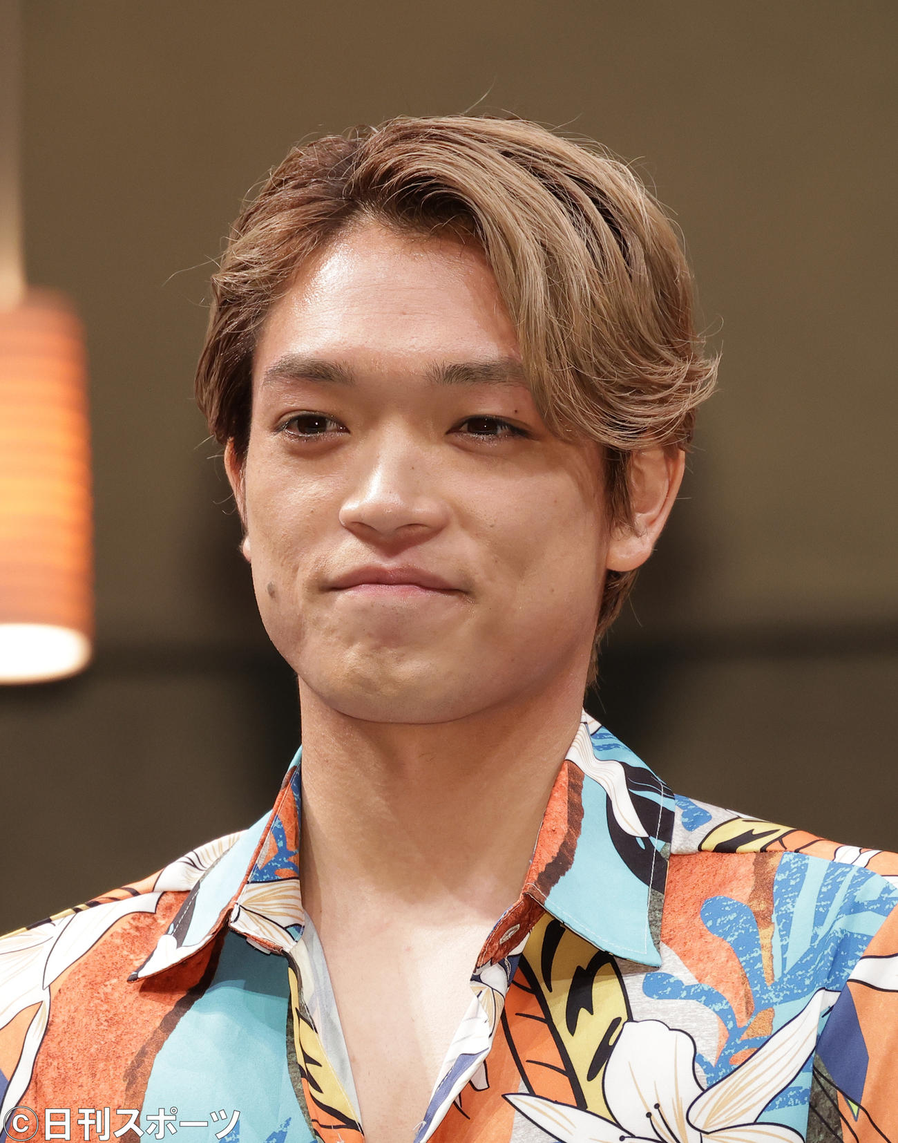舞台「ダディ」で会見する原嘉孝（撮影・中島郁夫）