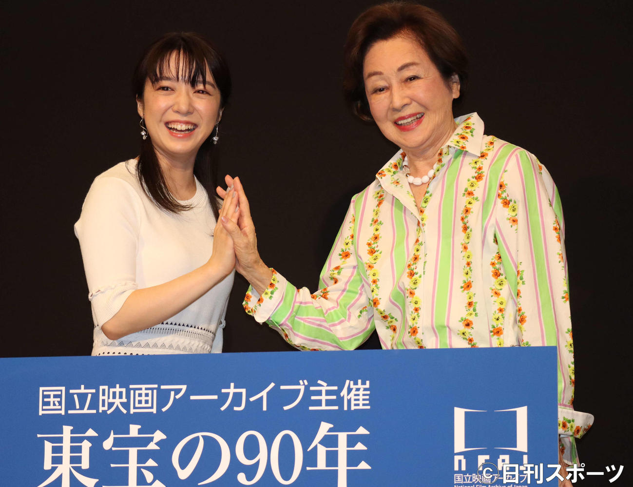 特集上映「東宝の90年　モダンと革新の映画史」トークショーに出席した上白石萌音（左）、司葉子