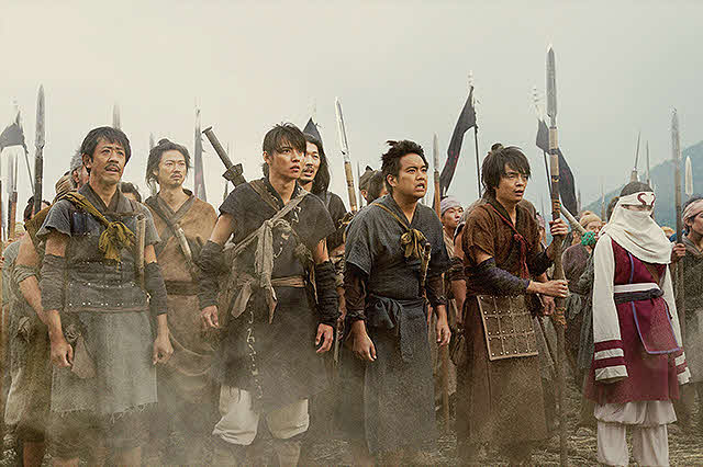 映画「キングダム2」の1場面　（C）原泰久／集英社　(C)2022　映画「キングダム」製作委員会