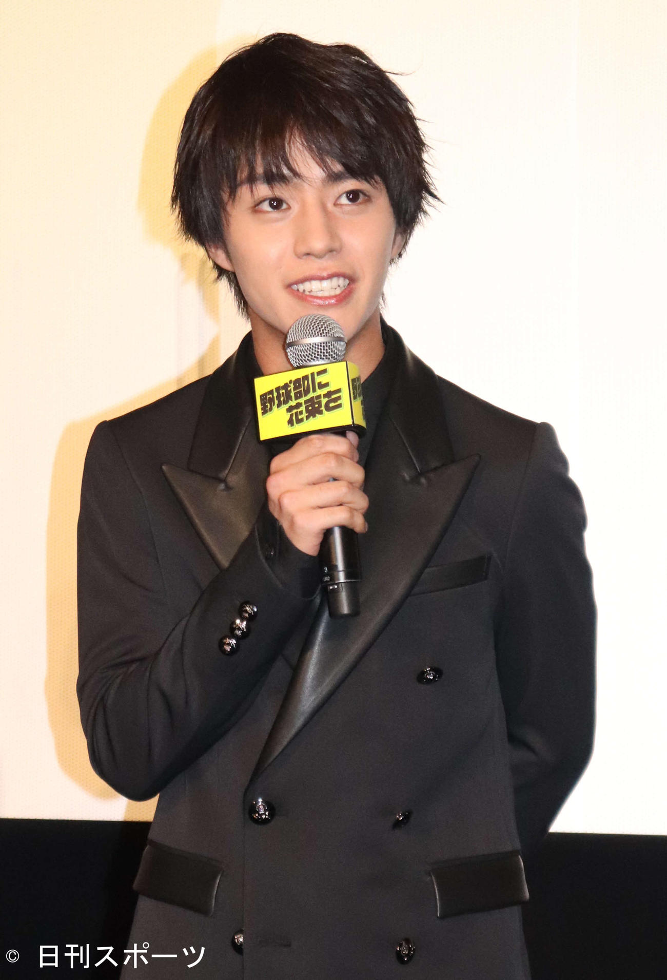 映画「野球部に花束を」完成披露上映会であいさつする醍醐虎汰朗（撮影・加藤理沙）