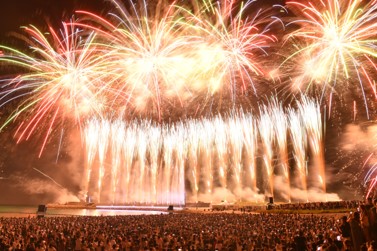 3年ぶりに開催される「WE LOVE NAMIE HANABI SHOW supported by　セブン－イレブン」