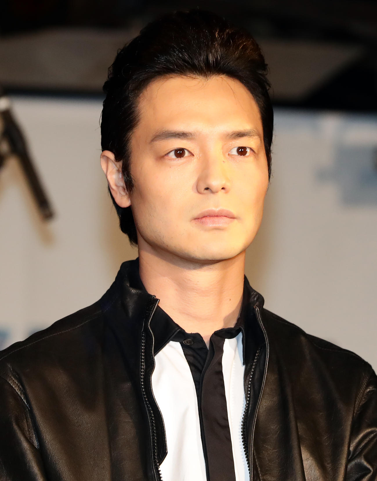 妃海風と結婚した上口耕平＝2019年4月