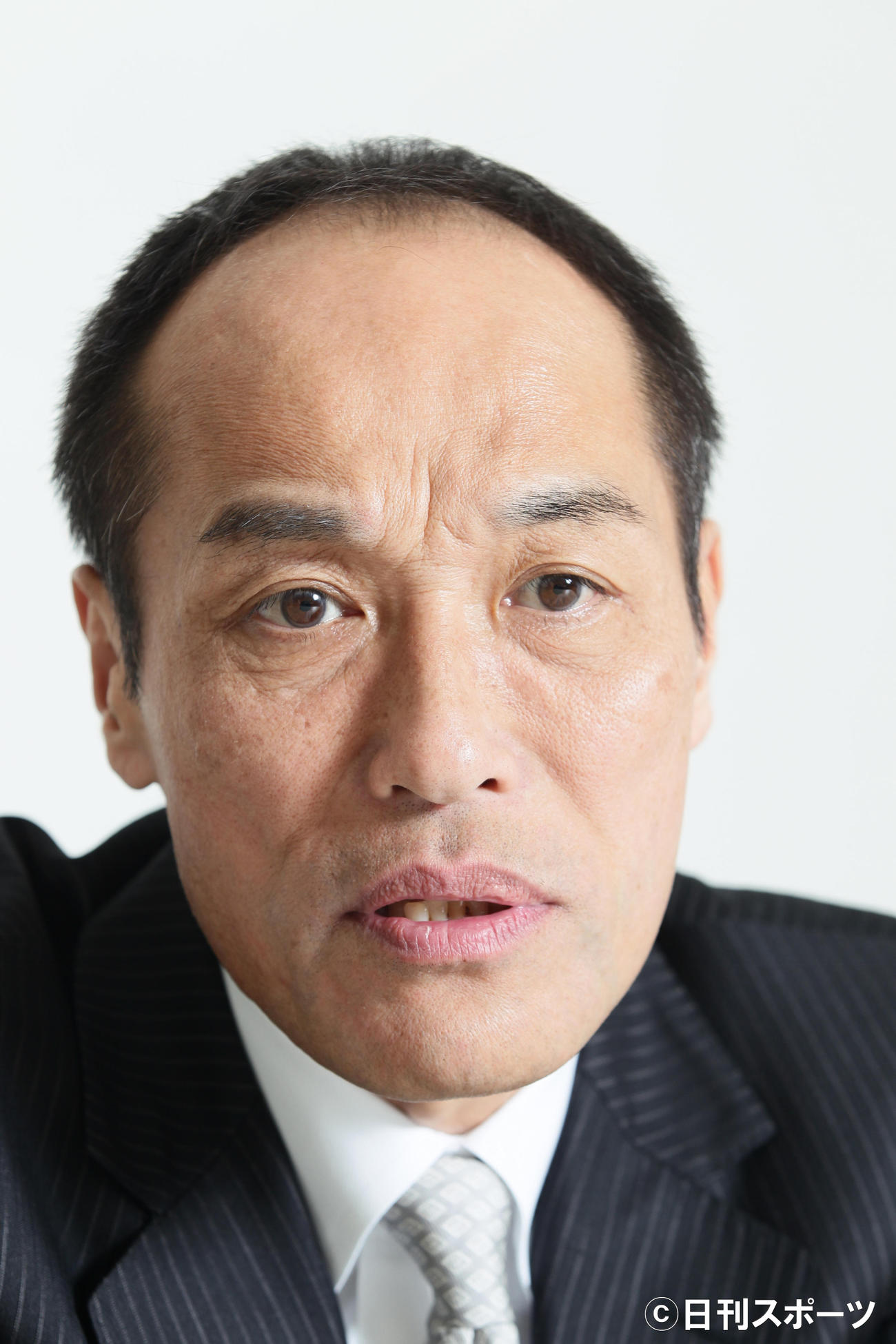 東国原英夫（2011年12月撮影）