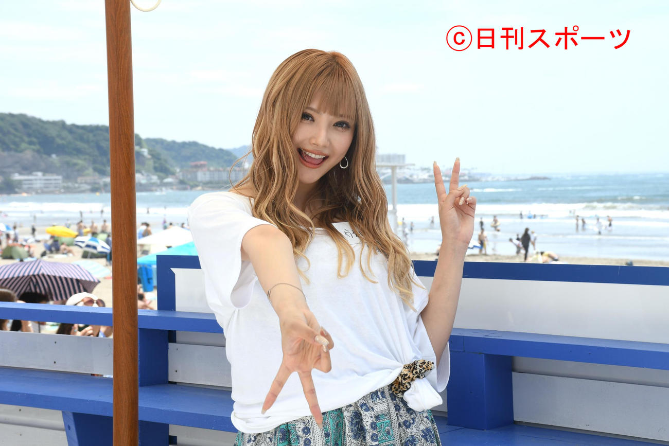 「avex beach paradise」一日店長を務めた安斉かれん（撮影・大友陽平）
