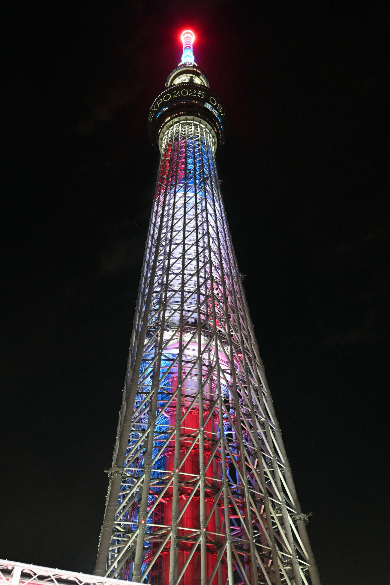 特別ライティングされた東京スカイツリー（撮影・滝沢徹郎）　