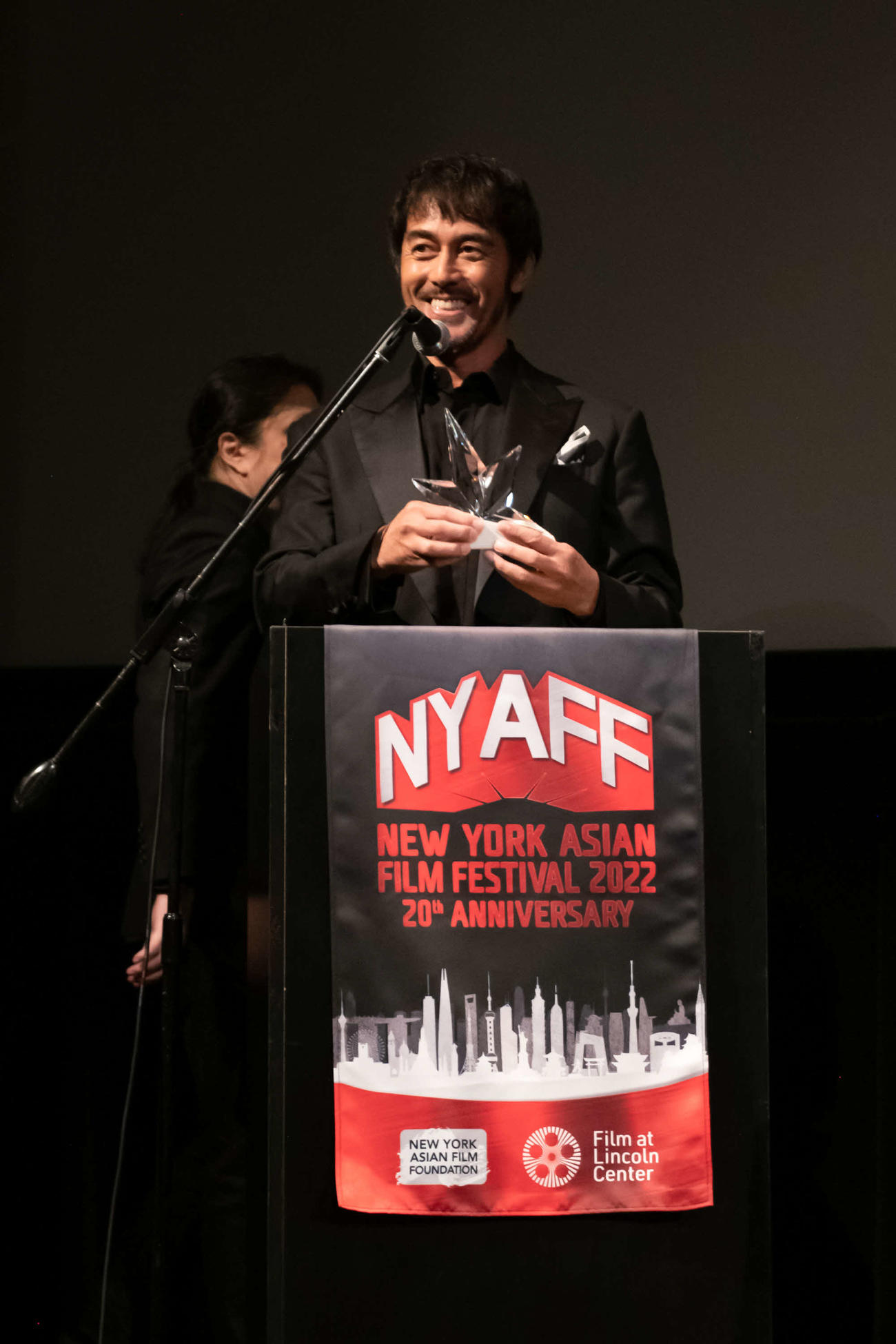 ニューヨーク・アジアン映画祭で日本人で初めてスター・アジア賞を受賞した阿部寛