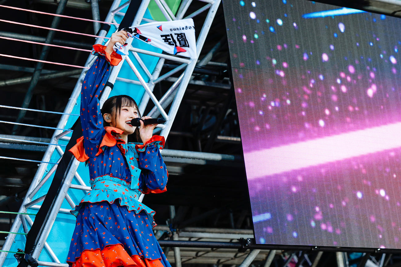 野外ライブ「W－KEYAKI FES．　2022」を開催した日向坂46（撮影・上山陽介氏）